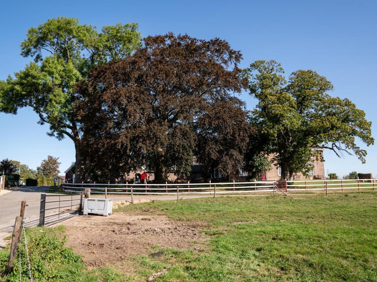 Doornenburg De Raayhof Bed & Breakfast エクステリア 写真